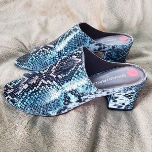 Donald J Pliner Heels